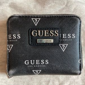 Guess small wallet